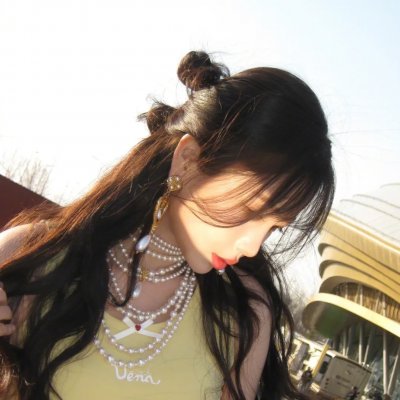 姜记者给个名分吧